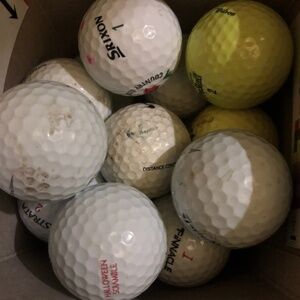Golf balls mixed lot
